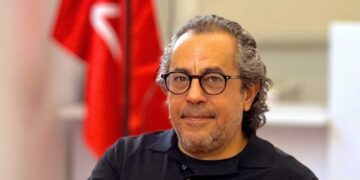 أشرف عبد المحسن: التكنولوجيا تبني مدنًا أكثر ذكاءً وتظل مسئولية بناء مدن أكثر إنسانية مسئولية المعماري فقط