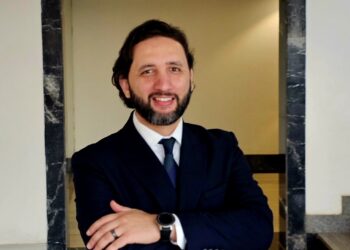 أحمد ممدوح رئيسًا للقطاع التجاري بمجموعة ميثاق العربية للتطوير العمراني لدعم خطط النمو والتوسع
