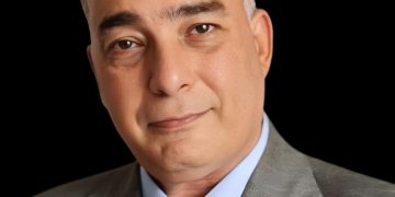 بعد سحب أرض المشروع من المطور.. هل تضيع أموال المشترين؟