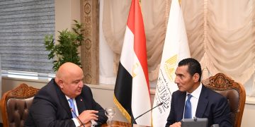 وزير الشباب والرياضة يلتقي بالرئيس التنفيذي والعضو المنتدب لبنك saib لبحث تعزيز التعاون المشترك بين الجانبين