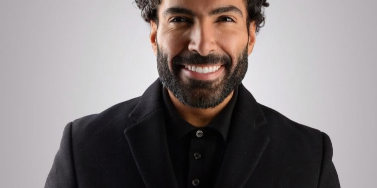 آدم أمين: إتاحة الوصول الحر للشواطئ بالساحل تعيد توزيع الكثافات وترفع القيمة الاستثمارية للأراضي قبلي الطريق