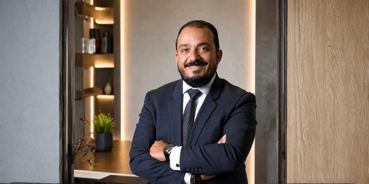 أكرم الشيخ يقود القطاع التجاري في «MAGNA Developments» بخبرة تتجاوز 22 عامًا