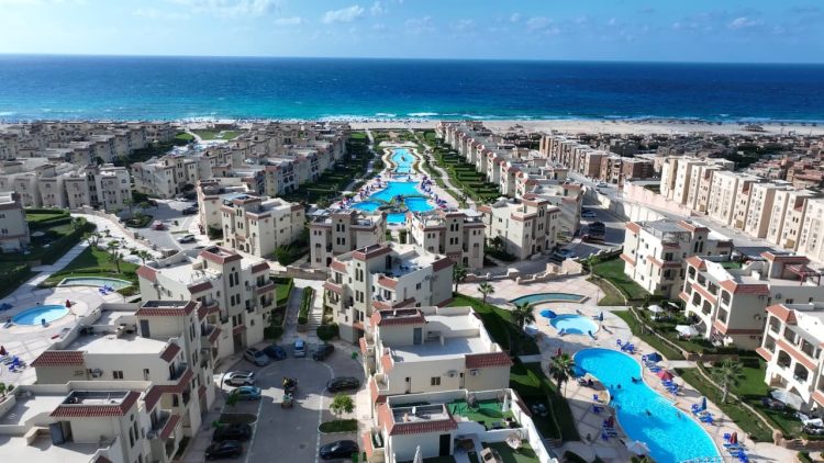 لاسيرينا جروب تستعد لتسليم 1700 وحدة بمشروعاتها بالعين السخنة ورأس سدر خلال العامين المقبلين